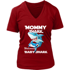 VnSupertramp Mommy Shark and Baby Shark Personalized Name Birthday V-Neck Shirt - D4